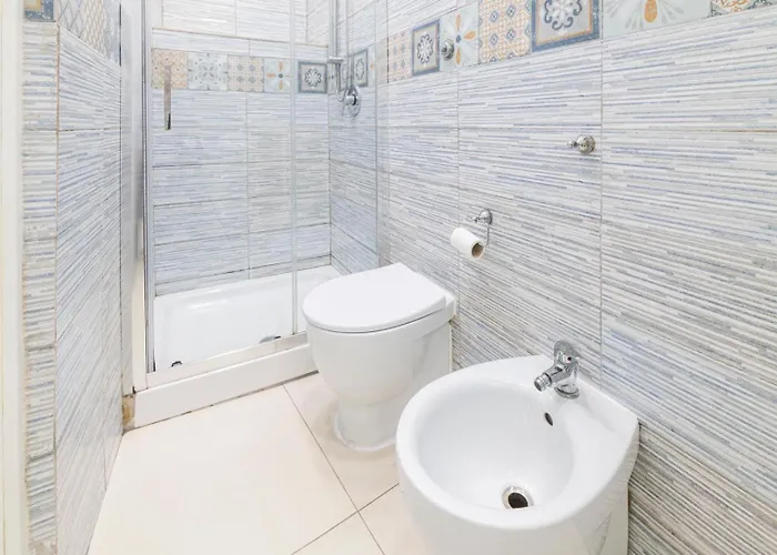 La Casa Di Manila Naples